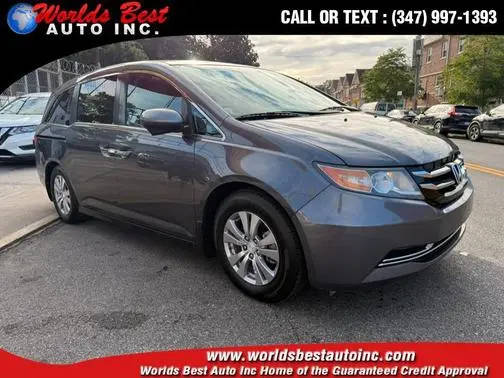 2016 Honda Odyssey SE FWD photo