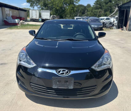 2016 Hyundai Veloster  FWD photo