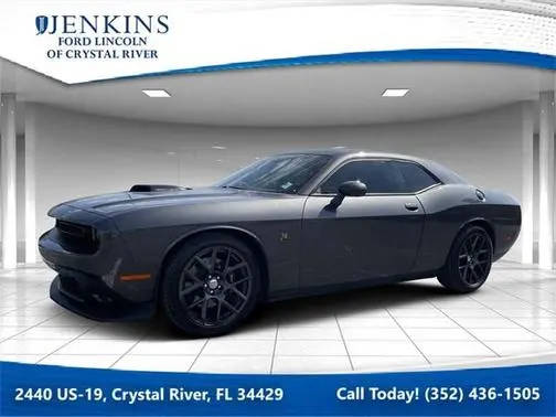 2016 Dodge Challenger 392 Hemi Scat Pack Shaker RWD photo