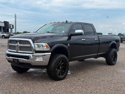 2016 Ram 2500 Laramie 4WD photo