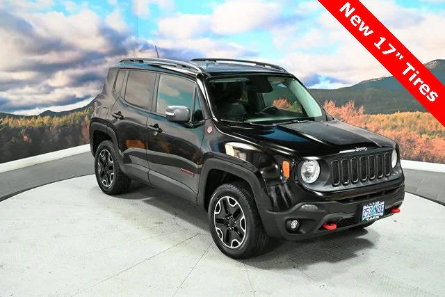 2016 Jeep Renegade Trailhawk 4WD photo