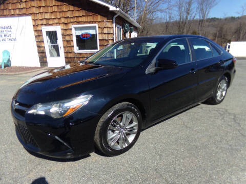 2017 Toyota Camry LE FWD photo