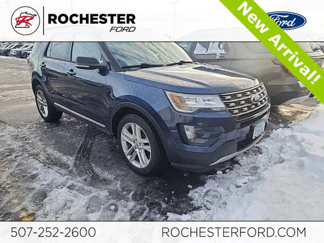 2016 Ford Explorer XLT 4WD photo