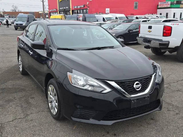 2016 Nissan Sentra S FWD photo