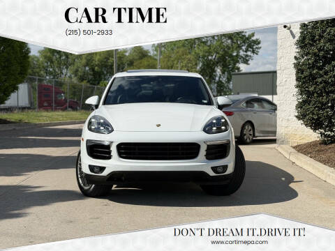 2017 Porsche Cayenne S E-Hybrid Platinum Edition AWD photo