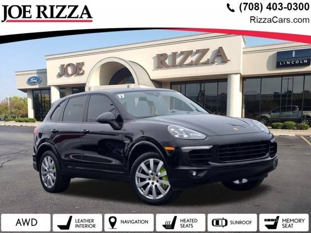 2017 Porsche Cayenne S E-Hybrid Platinum Edition AWD photo