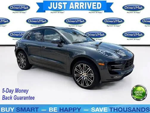 2017 Porsche Macan Turbo AWD photo