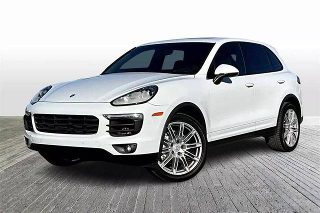 2016 Porsche Cayenne S AWD photo