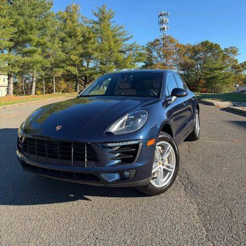 2017 Porsche Macan S AWD photo