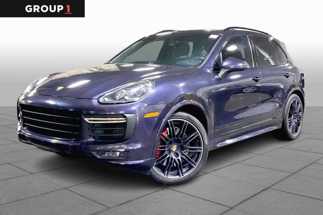 2017 Porsche Cayenne GTS AWD photo