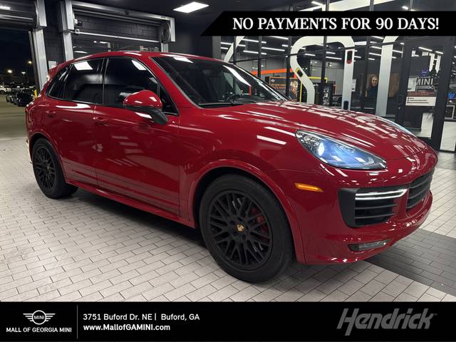 2016 Porsche Cayenne GTS AWD photo