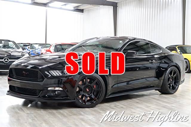 2017 Ford Mustang GT Premium RWD photo