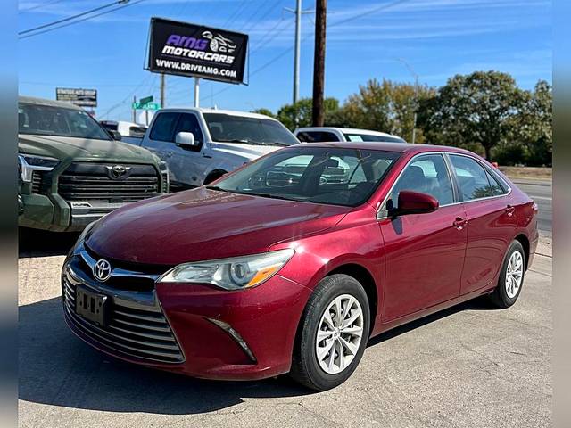 2017 Toyota Camry LE FWD photo
