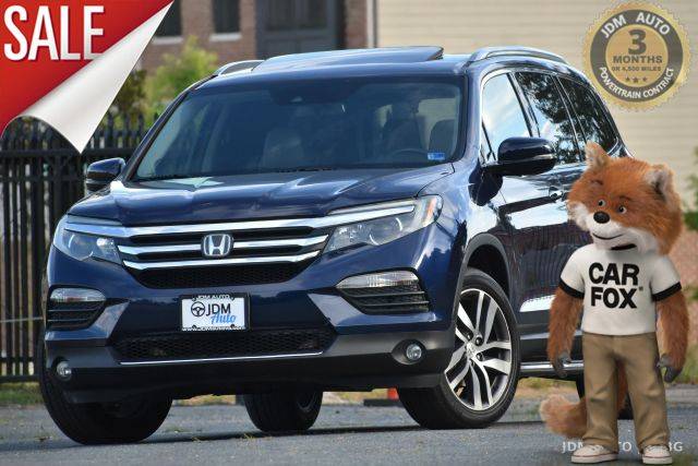 2016 Honda Pilot Touring AWD photo