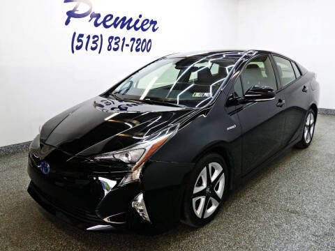 2016 Toyota Prius Three Touring FWD photo