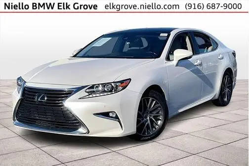 2016 Lexus ES  FWD photo