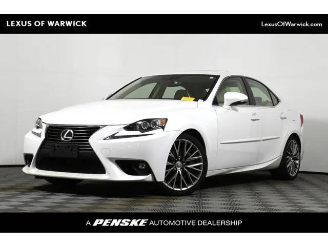 2016 Lexus IS  AWD photo