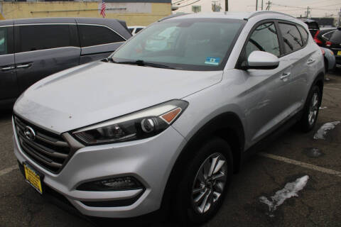 2016 Hyundai Tucson SE AWD photo