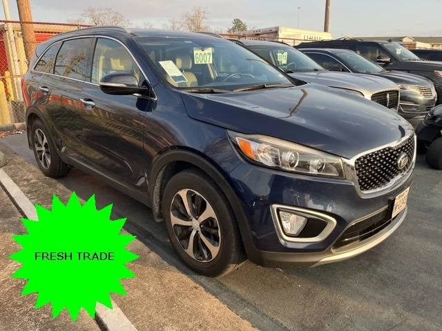 2017 Kia Sorento EX FWD photo