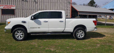 2016 Nissan Titan XD SV 4WD photo