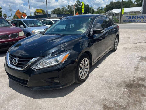 2016 Nissan Altima 2.5 FWD photo