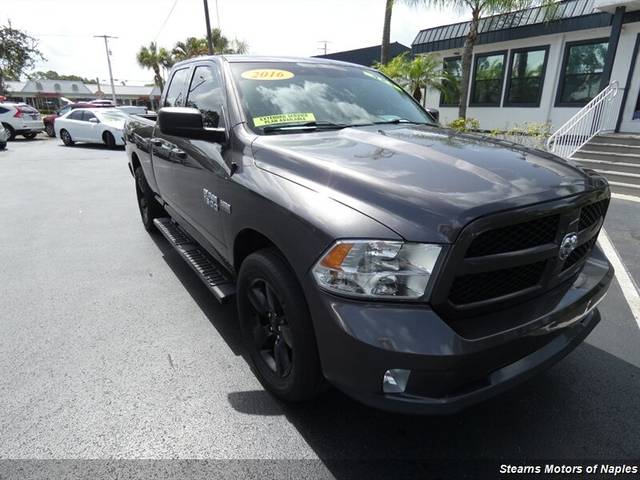 2016 Ram 1500 Express 4WD photo