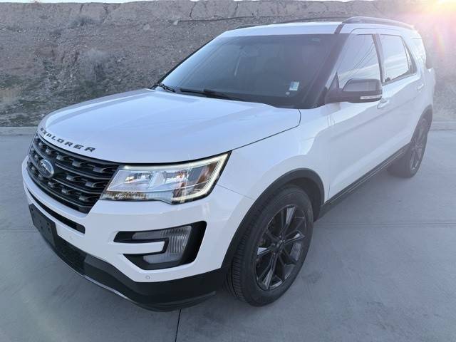 2017 Ford Explorer XLT FWD photo