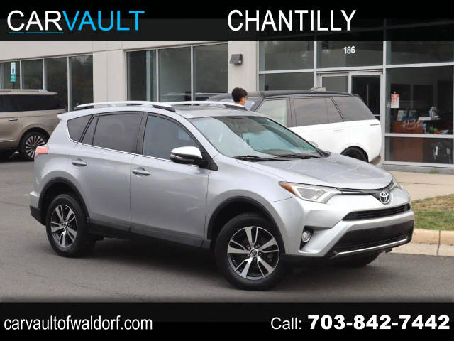 2016 Toyota RAV4 XLE FWD photo