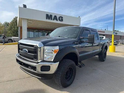 2016 Ford F-250 Super Duty XL 4WD photo