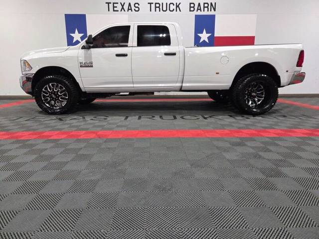 2016 Ram 3500 Tradesman 4WD photo