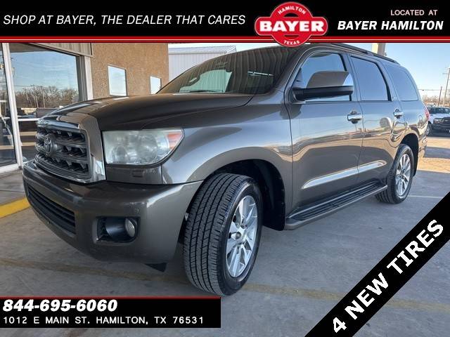 2016 Toyota Sequoia Limited RWD photo