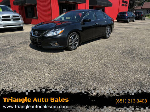 2016 Nissan Altima 2.5 SR FWD photo