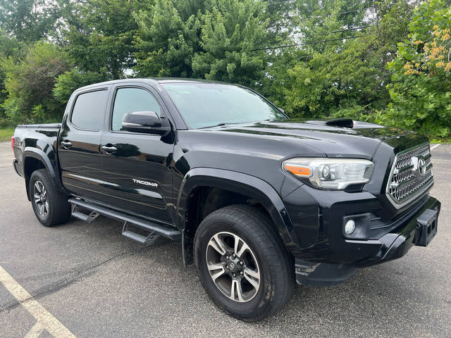 2016 Toyota Tacoma TRD Sport 4WD photo