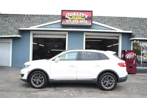 2016 Lincoln MKX Reserve AWD photo