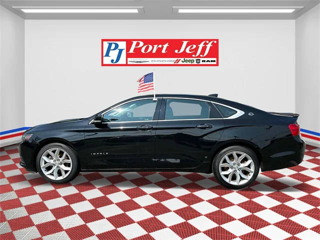 2017 Chevrolet Impala LT FWD photo