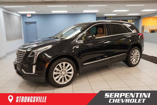 2017 Cadillac XT5 Platinum AWD AWD photo