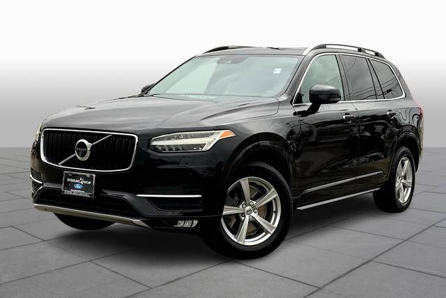 2017 Volvo XC90 Momentum FWD photo