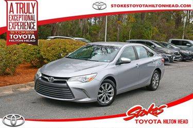 2017 Toyota Camry XLE FWD photo