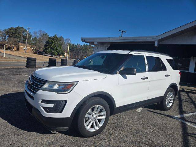 2017 Ford Explorer Base FWD photo