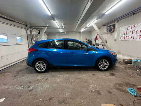 2016 Ford Focus SE FWD photo