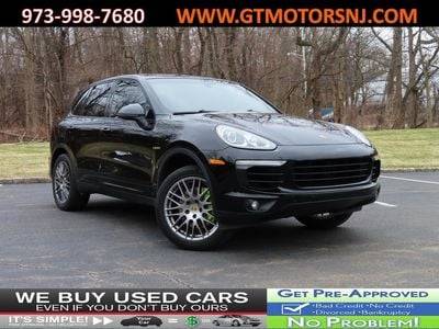 2016 Porsche Cayenne S E-Hybrid AWD photo