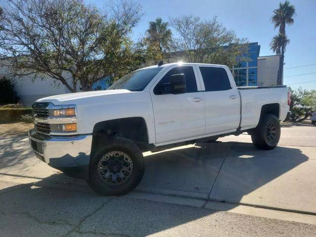 2016 Chevrolet Silverado 2500HD LT 4WD photo