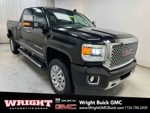 2016 GMC Sierra 2500HD Denali 4WD photo