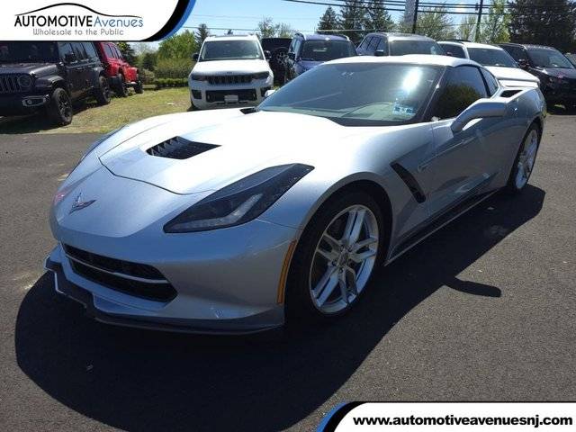 2017 Chevrolet Corvette Z51 2LT RWD photo