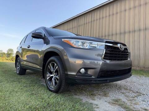 2016 Toyota Highlander XLE AWD photo