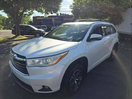 2016 Toyota Highlander XLE AWD photo