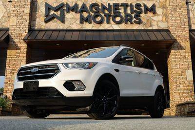 2017 Ford Escape Titanium 4WD photo