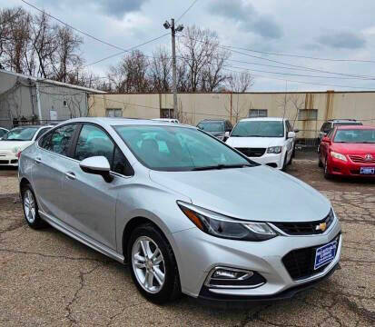 2016 Chevrolet Cruze LT FWD photo