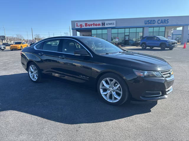 2017 Chevrolet Impala LT FWD photo