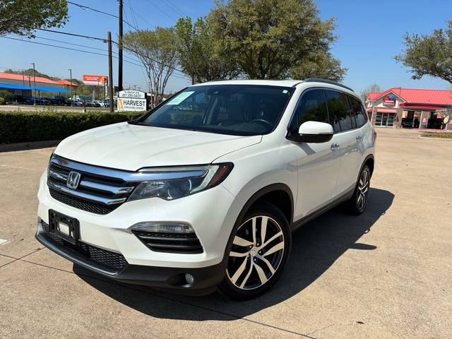 2016 Honda Pilot Touring FWD photo